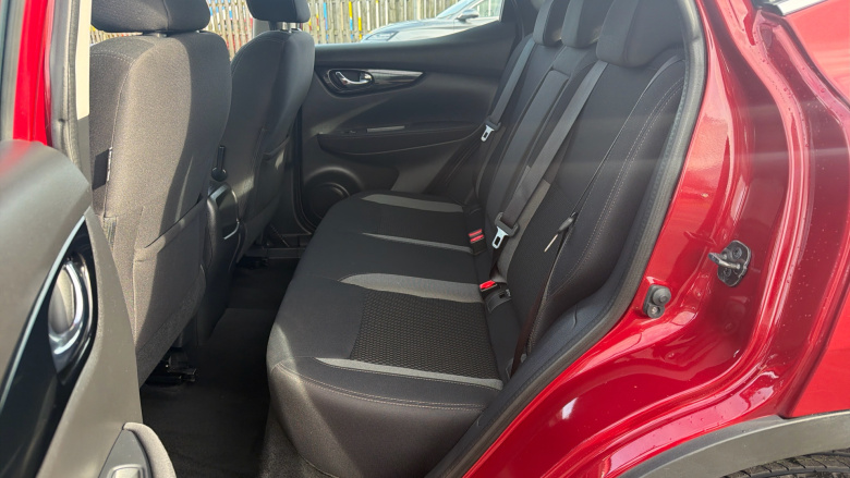 Nissan Qashqai 1.3 DiG-T 160 [157] Acenta Premium 5dr DCT Petrol Hatchback